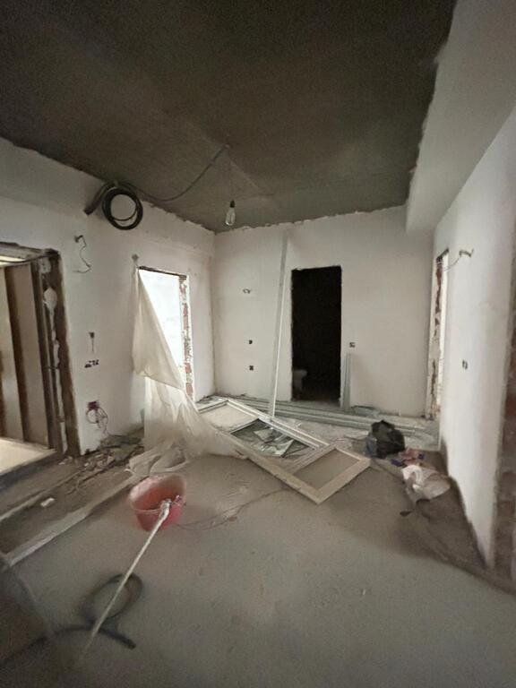 Satılır 3 otaqlı yeni tikili, 135 m², İnşaatçılar m.-3