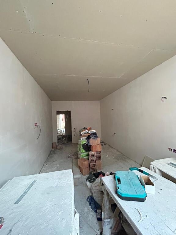 Satılır 3 otaqlı yeni tikili, 135 m², İnşaatçılar m.-12