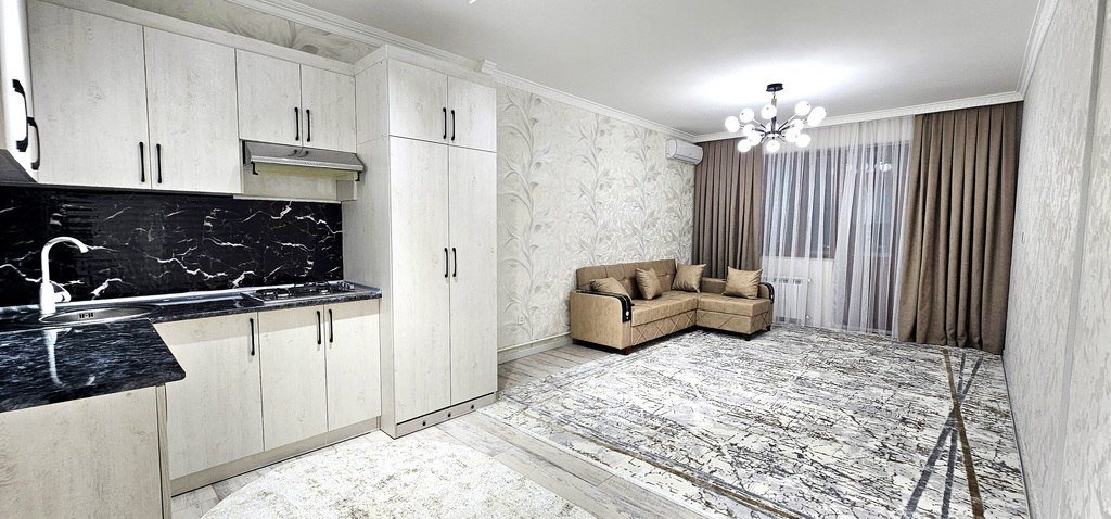 Satılır 3 otaqlı yeni tikili, 82 m², Bakıxanov (Razin)-1