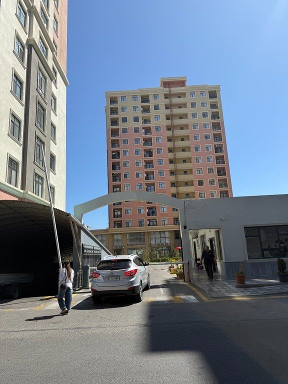 Satılır 2 otaqlı yeni tikili, 69 m², Qara Qarayev m.-3