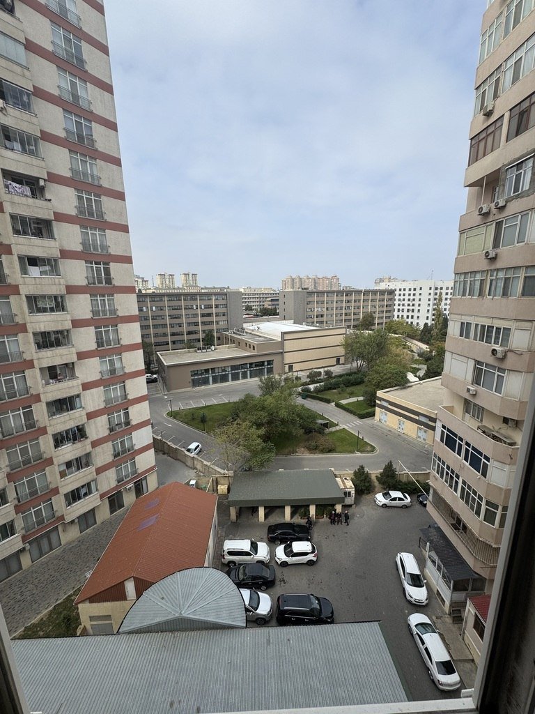 Satılır 4 otaqlı yeni tikili, 180 m², 20 Yanvar m.-4