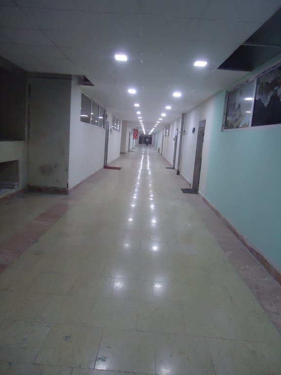 80 m<sup>2</sup> ofis icarəyə verilir, Xətai m.-17