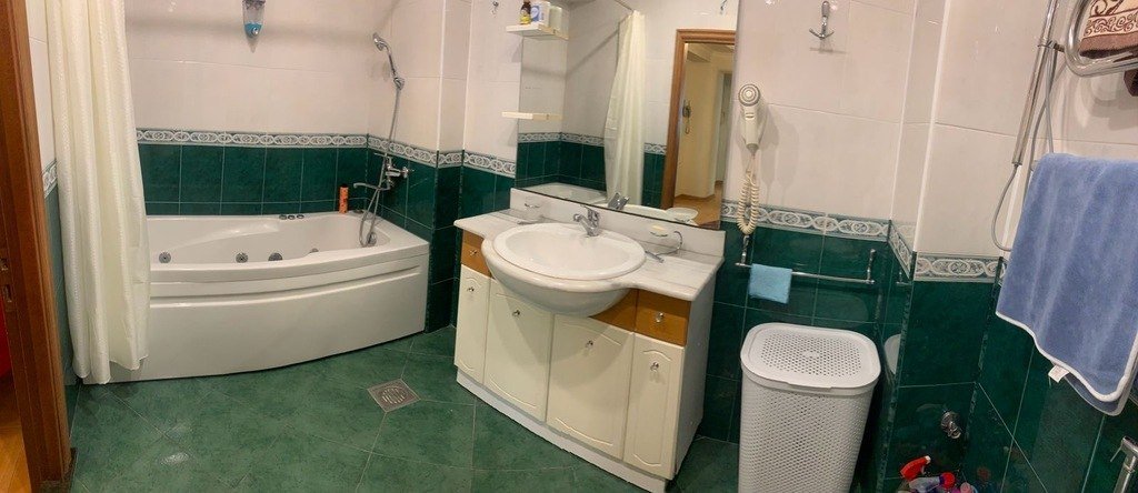 Kirayə verilir 3 otaqlı yeni tikili, 125 m², 28 May m.-8