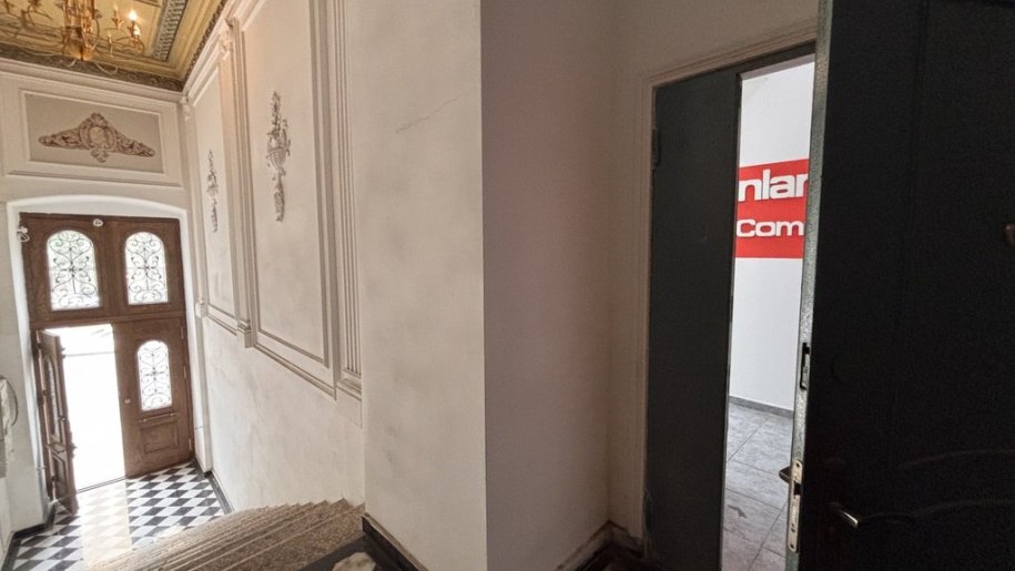 150 kv.m. obyekt icarəyə verilir, İçərişəhər m.-4