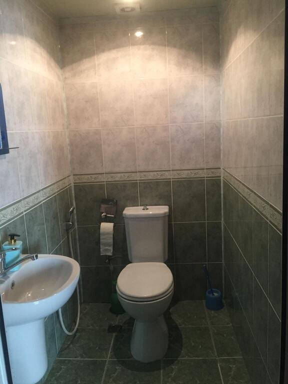 Satılır 3 otaqlı köhnə tikili, 110 m², Xalqlar dostluğu m.-3