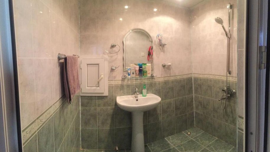 Satılır 3 otaqlı köhnə tikili, 110 m², Xalqlar dostluğu m.-7