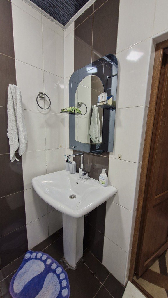 Satılır 2 otaqlı köhnə tikili, 66 m², Əhmədli m.-3