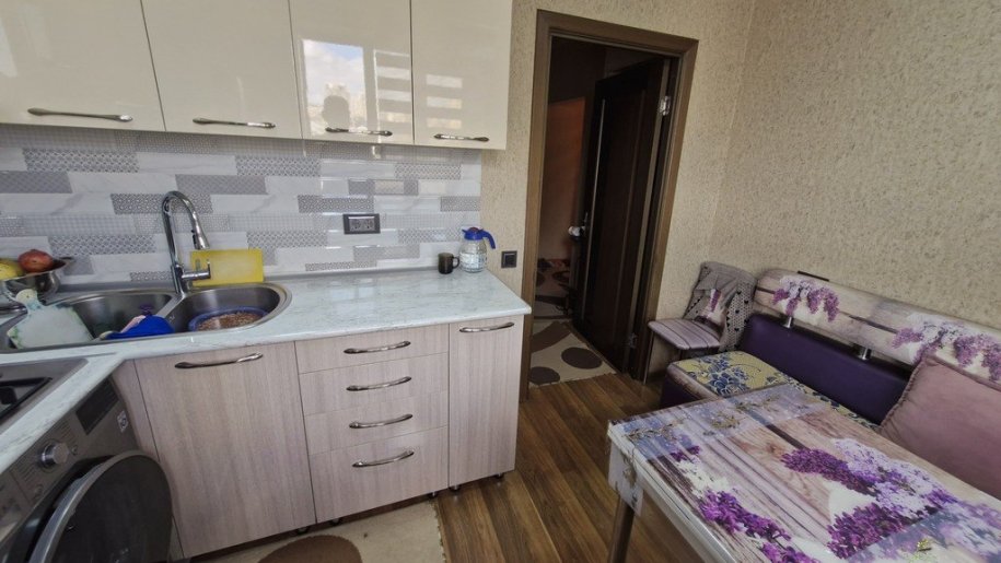Satılır 2 otaqlı köhnə tikili, 66 m², Əhmədli m.-7