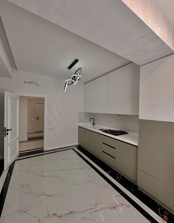 Satılır 3 otaqlı yeni tikili, 101 m², Nəriman Nərimanov m.-10