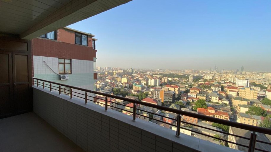 Satılır 3 otaqlı yeni tikili, 156 m², Gənclik m.-20