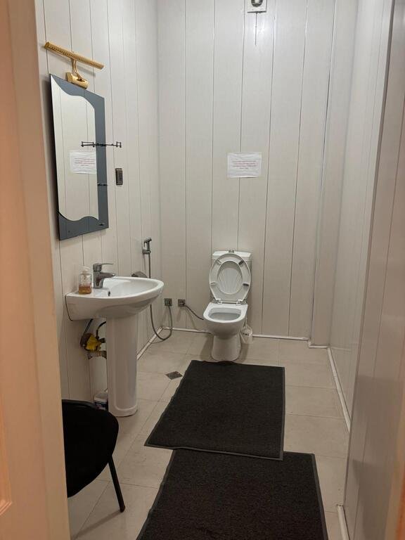 370 m<sup>2</sup> ofis icarəyə verilir, İçərişəhər m.-15