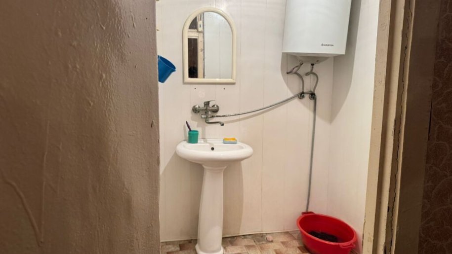 Kirayə verilir 3 otaqlı köhnə tikili, 80 m², Bakıxanov (Razin)-8