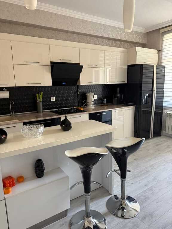 Satılır 3 otaqlı yeni tikili, 115 m², Əhmədli m.-15