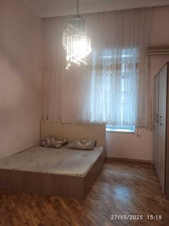 Kirayə verilir 2 otaqlı köhnə tikili, 65 m², Sahil m.-14