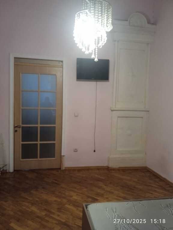 Kirayə verilir 2 otaqlı köhnə tikili, 65 m², Sahil m.-17