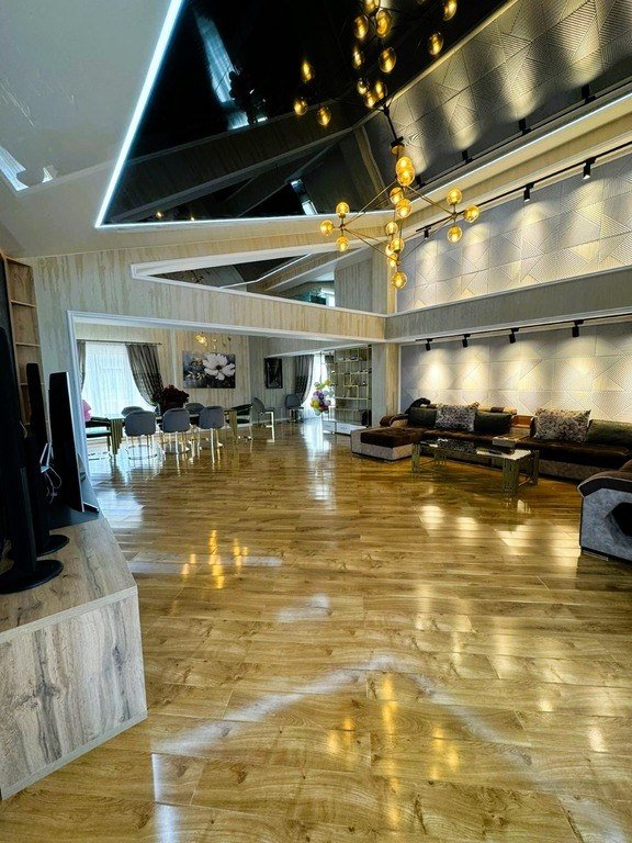 Satılır 4 otaqlı yeni tikili, 360 m², 8 noyabr-1