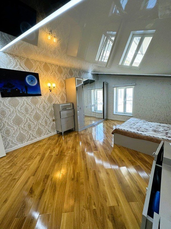 Satılır 4 otaqlı yeni tikili, 360 m², 8 noyabr-6