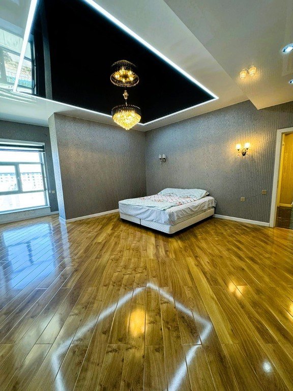 Satılır 4 otaqlı yeni tikili, 360 m², 8 noyabr-7