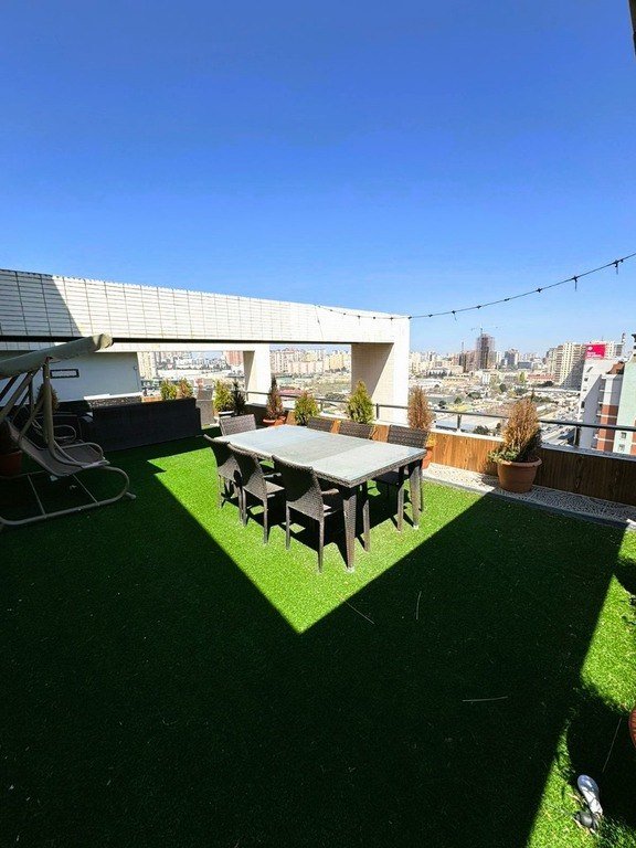 Satılır 4 otaqlı yeni tikili, 360 m², 8 noyabr-10