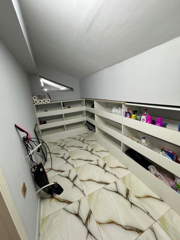 Satılır 4 otaqlı yeni tikili, 360 m², 8 noyabr-22