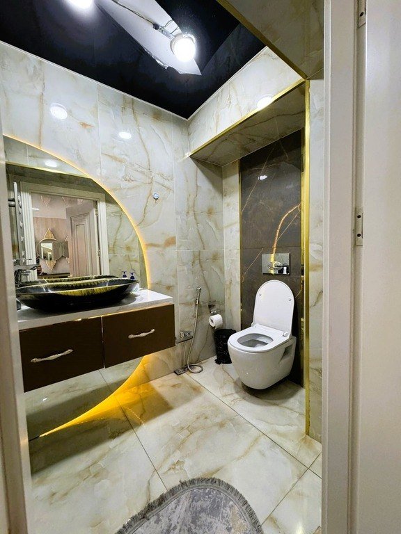 Satılır 4 otaqlı yeni tikili, 360 m², 8 noyabr-23