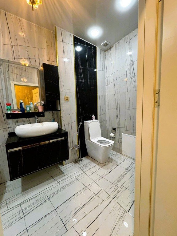 Satılır 4 otaqlı yeni tikili, 360 m², 8 noyabr-24