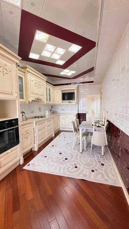 Satılır 4 otaqlı yeni tikili, 170 m², Neftçilər m.-14