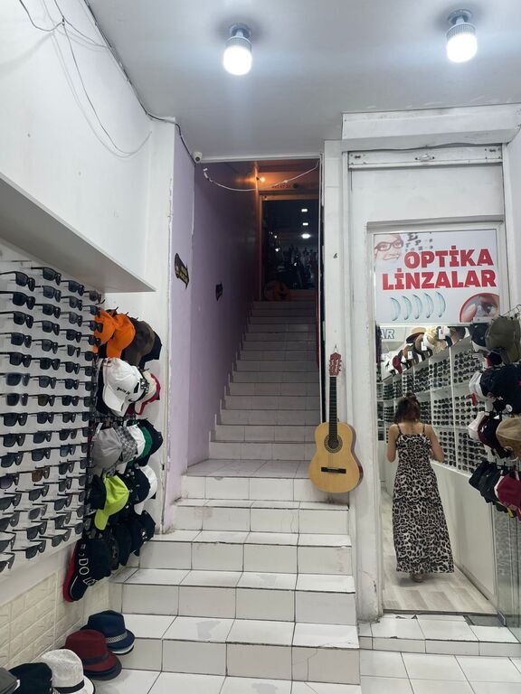 70 kv.m. obyekt icarəyə verilir, Sahil m.-8