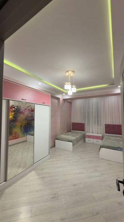 Satılır 3 otaqlı yeni tikili, 132 m², Saray-6