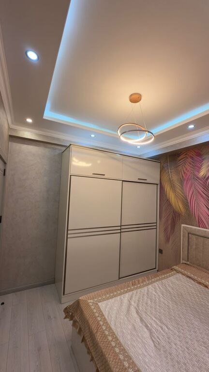 Satılır 3 otaqlı yeni tikili, 132 m², Saray-7