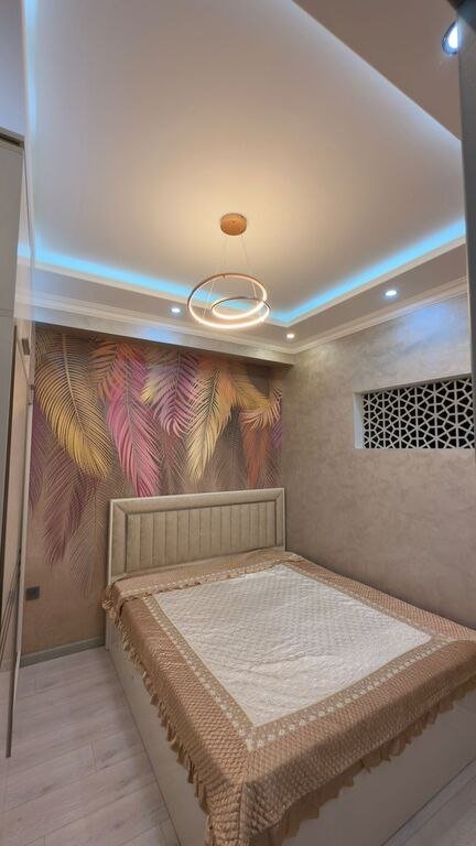 Satılır 3 otaqlı yeni tikili, 132 m², Saray-8