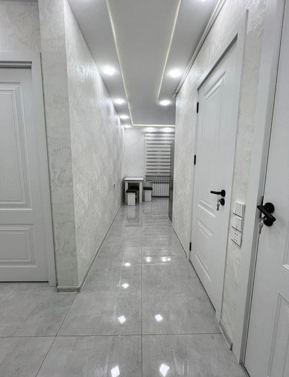 Satılır 2 otaqlı köhnə tikili, 65 m², Xalqlar dostluğu m.-8