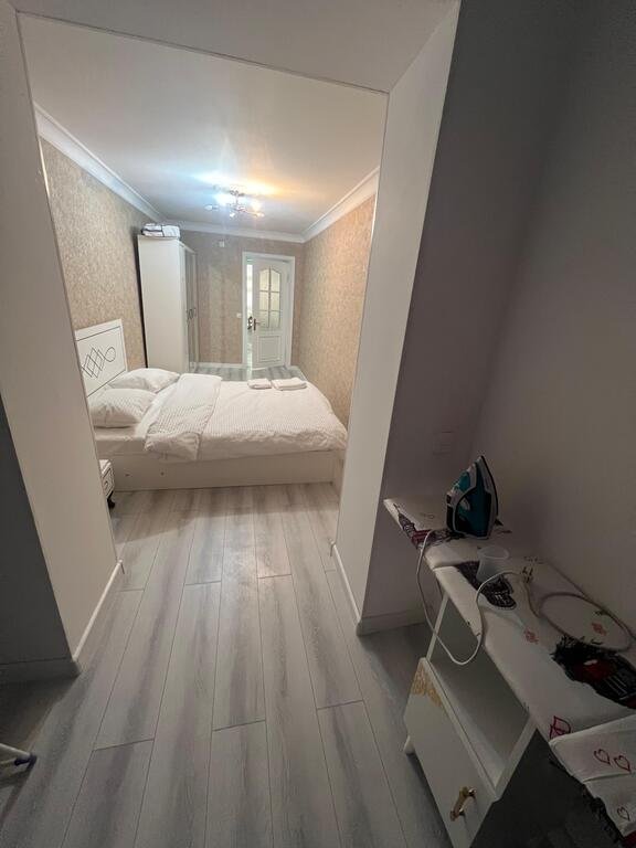 Kirayə verilir 2 otaqlı köhnə tikili, 65 m², İçərişəhər m.-5