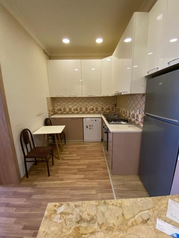 Satılır 3 otaqlı yeni tikili, 100 m², İnşaatçılar m.-3