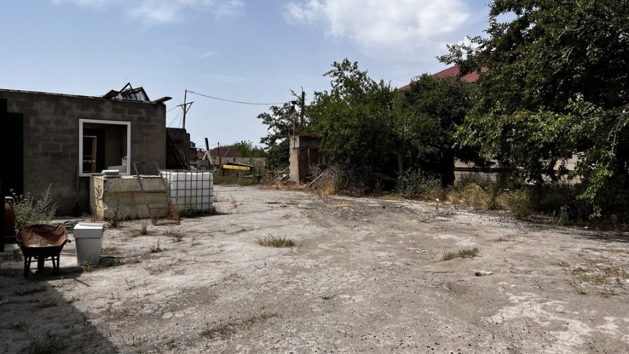 30 sot torpaq satılır, Həzi Aslanov-2