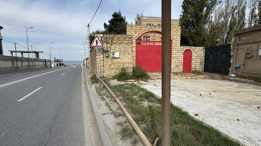 7 sot torpaq satılır, Novxanı-4