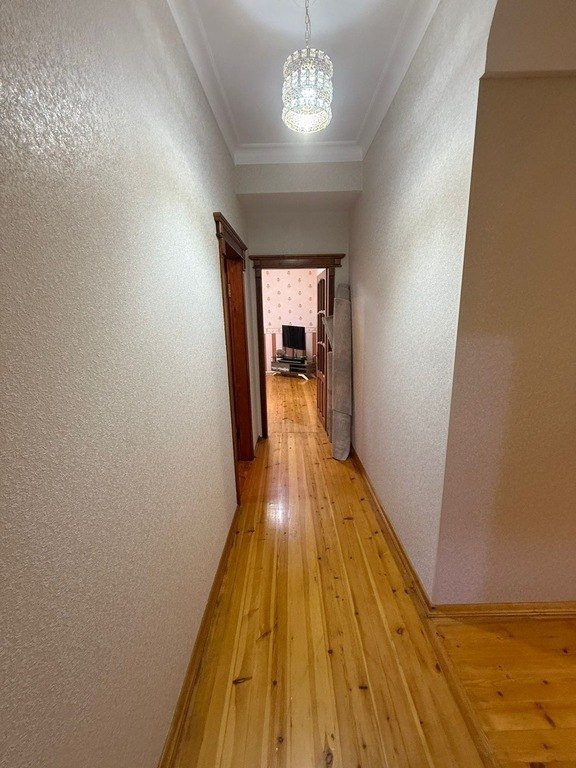 Kirayə verilir 3 otaqlı yeni tikili, 100 m², Bakıxanov (Razin)-1
