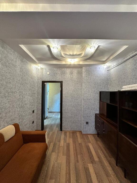 Satılır 3 otaqlı köhnə tikili, 70 m², Həzi Aslanov m.-7