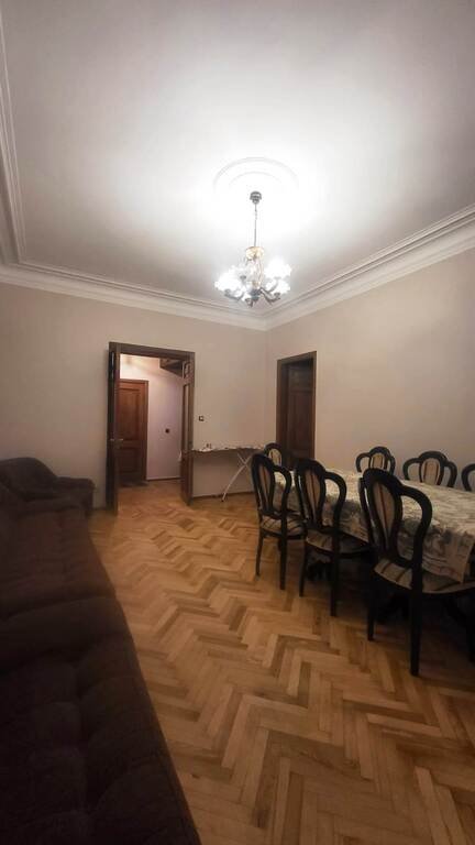 Kirayə verilir 2 otaqlı köhnə tikili, 55 m², İçərişəhər m.-4