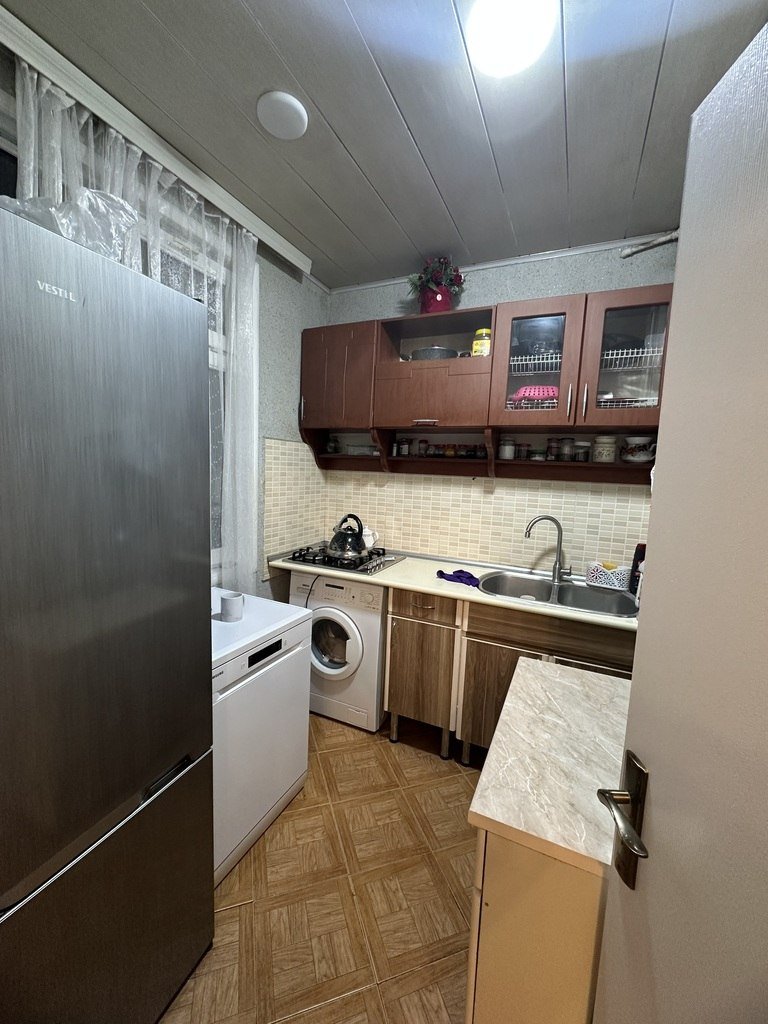 Satılır 2 otaqlı köhnə tikili, 60 m², Memar Əcəmi m.-5