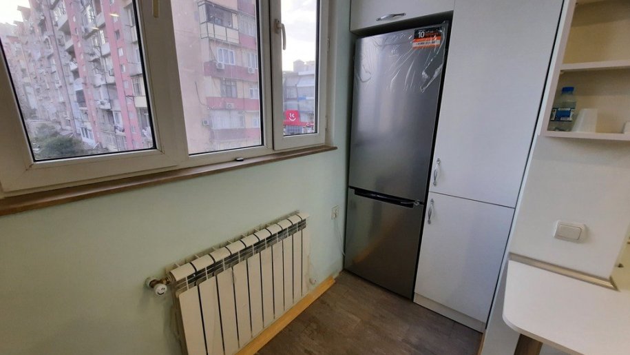 Kirayə verilir 4 otaqlı köhnə tikili, 110 m², Azadlıq Prospekti m.-7