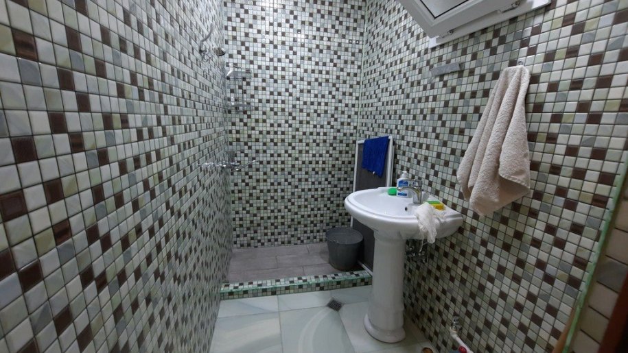 Kirayə verilir 4 otaqlı köhnə tikili, 110 m², Azadlıq Prospekti m.-10