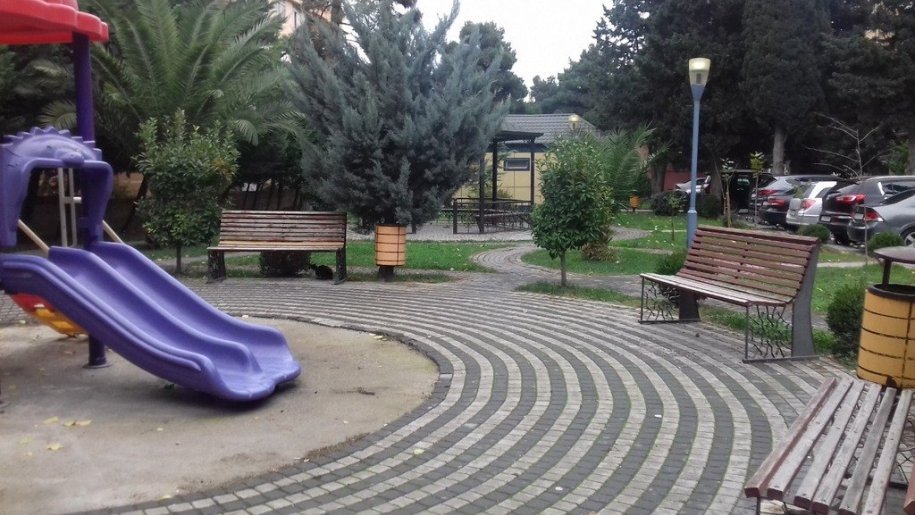 Kirayə verilir 4 otaqlı köhnə tikili, 110 m², Azadlıq Prospekti m.-24