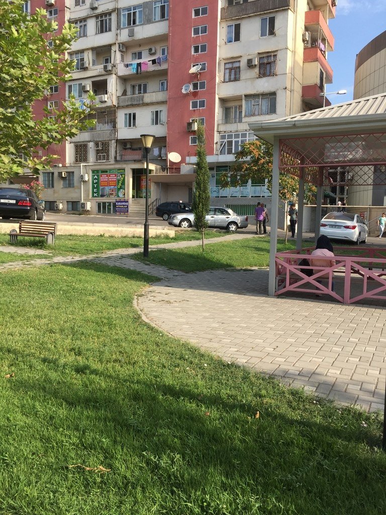 Kirayə verilir 4 otaqlı köhnə tikili, 110 m², Azadlıq Prospekti m.-28