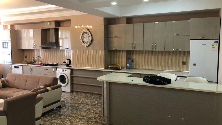 Kirayə verilir 2 otaqlı yeni tikili, 90 m², 8 noyabr-6