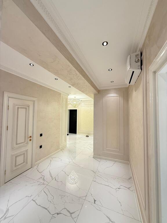 Satılır 3 otaqlı yeni tikili, 120 m², 28 May m.-4