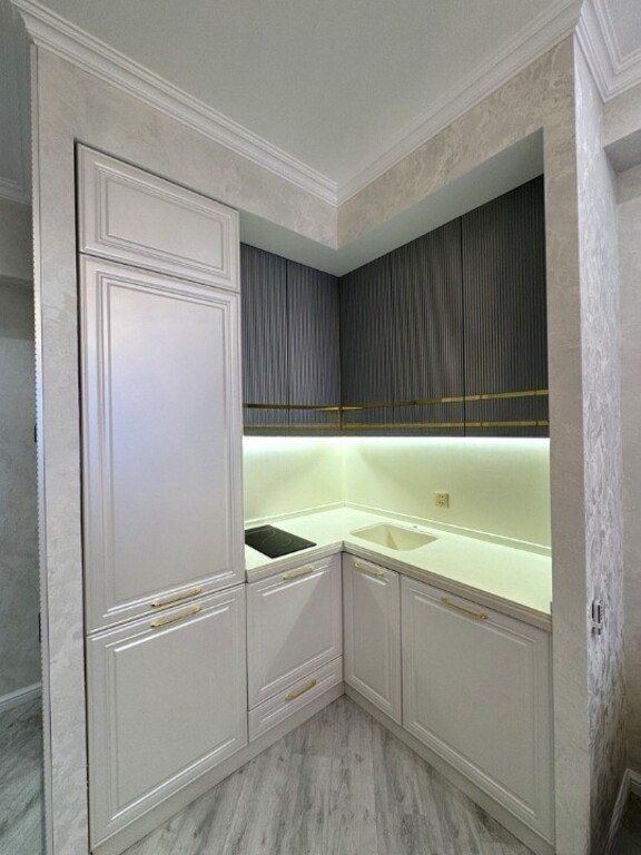 Satılır 2 otaqlı köhnə tikili, 40 m², Qara Qarayev m.-7