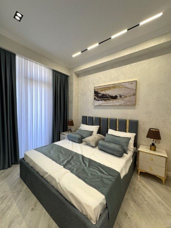 Satılır 2 otaqlı köhnə tikili, 40 m², Qara Qarayev m.-8