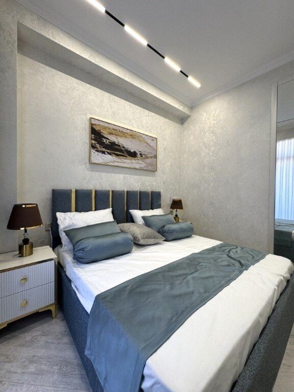 Satılır 2 otaqlı köhnə tikili, 40 m², Qara Qarayev m.-9