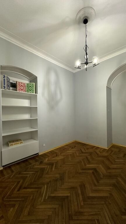 Kirayə verilir 1 otaqlı köhnə tikili, 60 m², Sahil m.-9